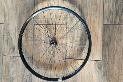 Newmen Components Performance 30 Vorderrad MTB zu verkaufen
